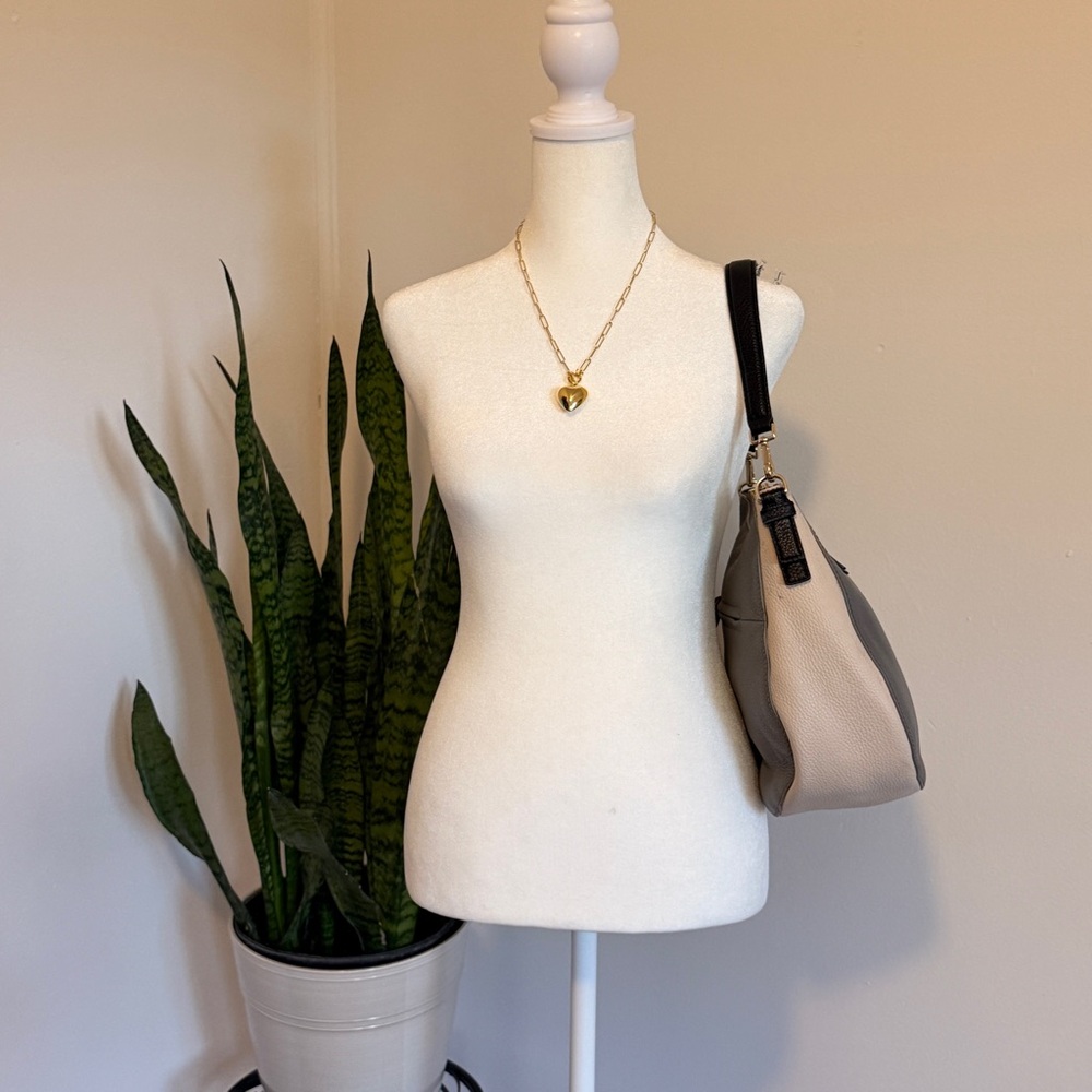Kate Spade | Jackson Street Millie Medium Hobo Bag - Picture 12 of 13
